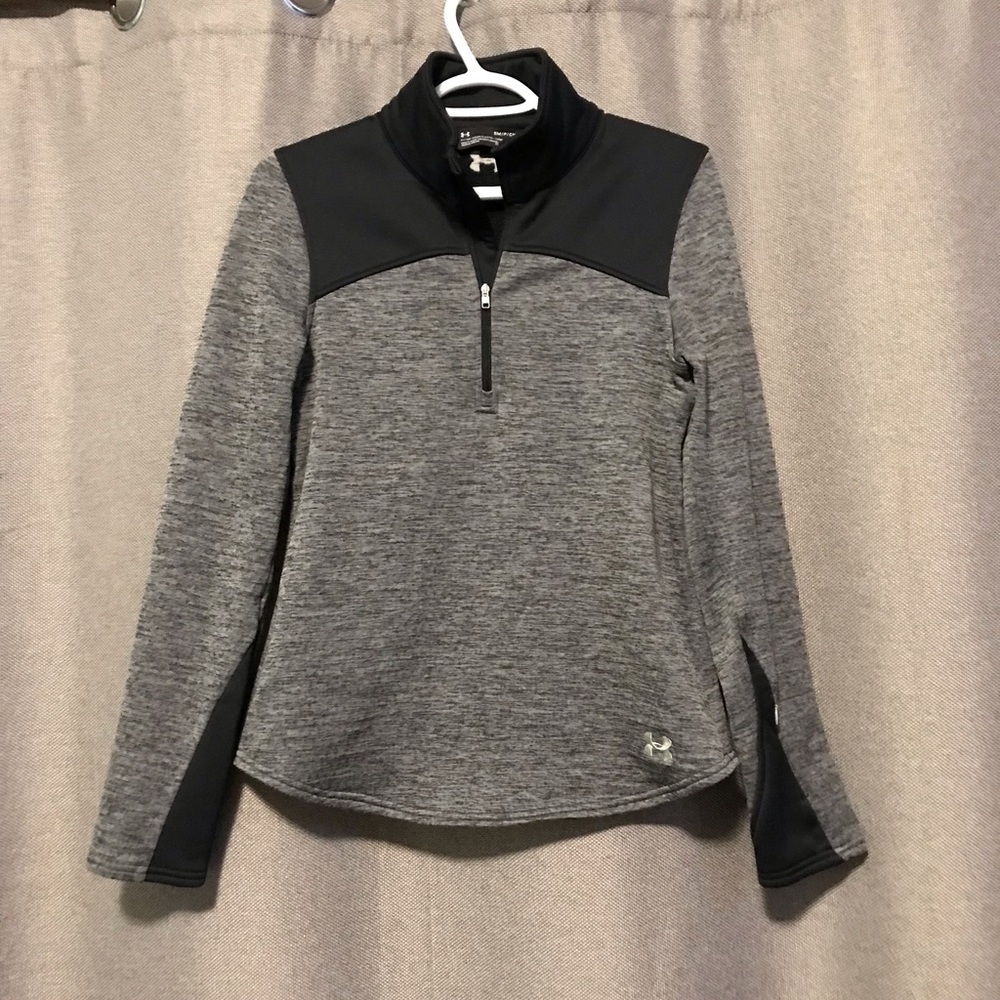 Under Armour Pullover Activewear Top